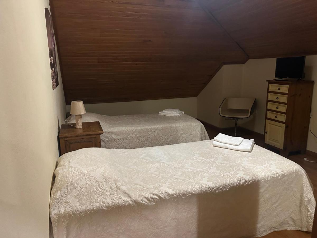 Alojamento Santa Catarina Hotel Alenquer Bagian luar foto