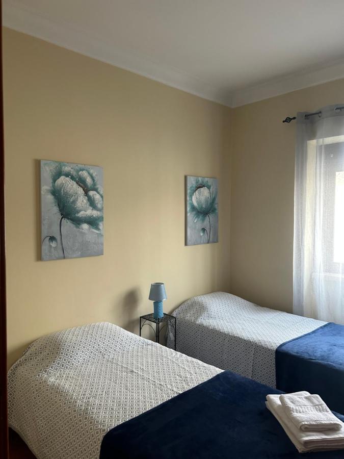 Alojamento Santa Catarina Hotel Alenquer Bagian luar foto