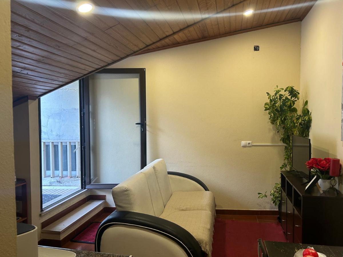 Alojamento Santa Catarina Hotel Alenquer Bagian luar foto